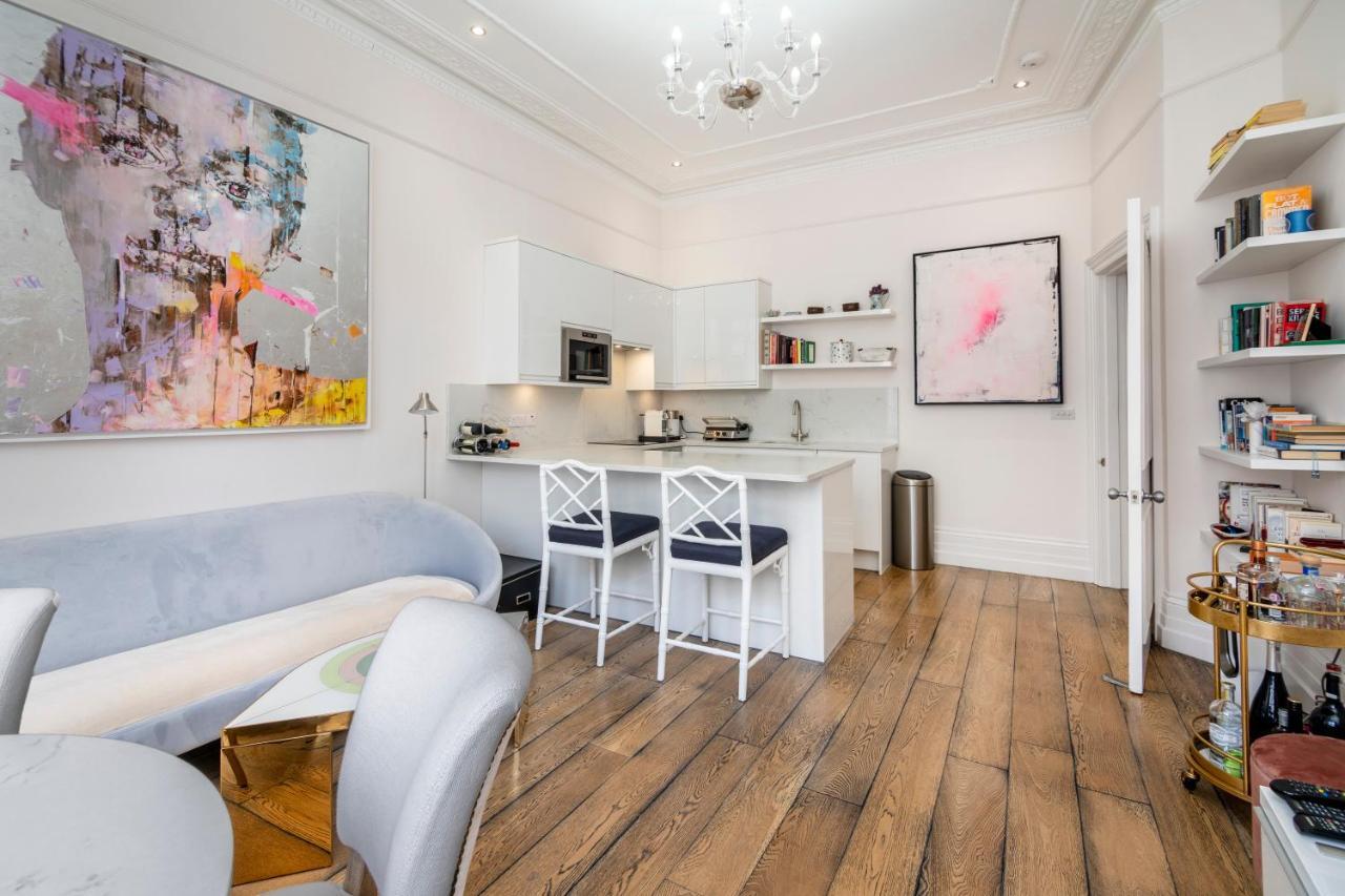 Outstanding 2br Ground Floor Flat In Earl's Court Appartamento *